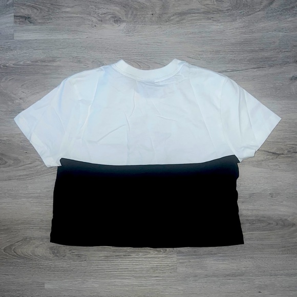 NIKE Crop Top - Picture 4 of 6